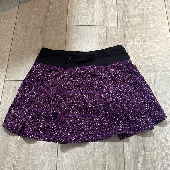 Lululemon Skirt - Picture 2 of 3